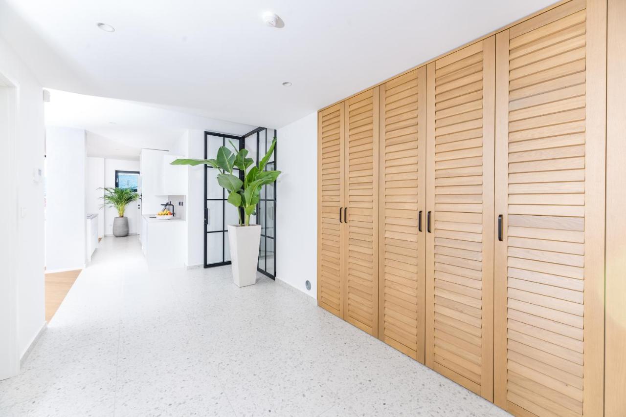 Koper Seaside Residence Экстерьер фото